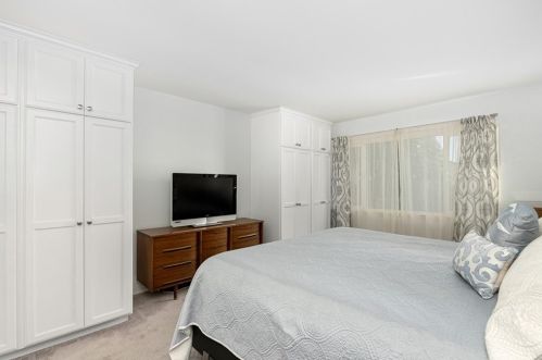 4042 Glenwood St, Irvine CA 92604-2223 exterior