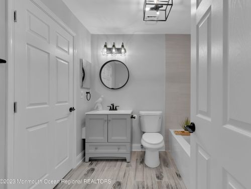 402 Daffodil Dr, Jackson Twp NJ 08527-4127 exterior