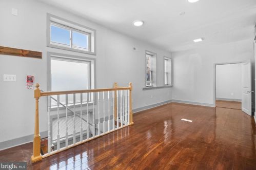 1815 20 St, Philadelphia PA 19145-2048 exterior