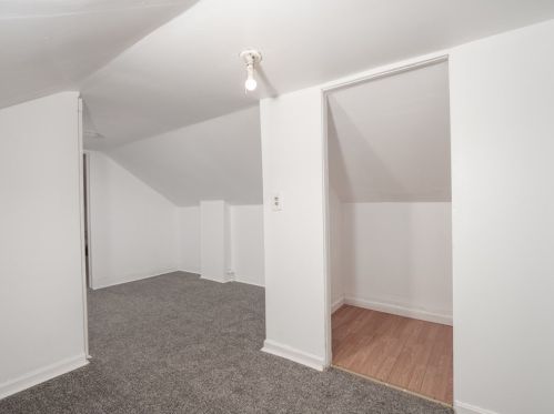 71 Fox St, Worcester MA 01604-4333 exterior