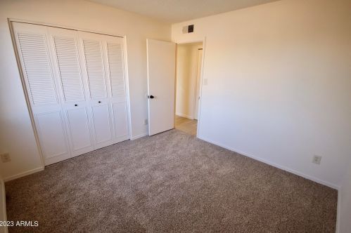 3024 64 Dr, Phoenix AZ 85033-4507 exterior