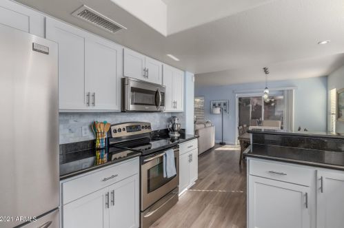 17209 47 St, Phoenix AZ 85032-9320 exterior