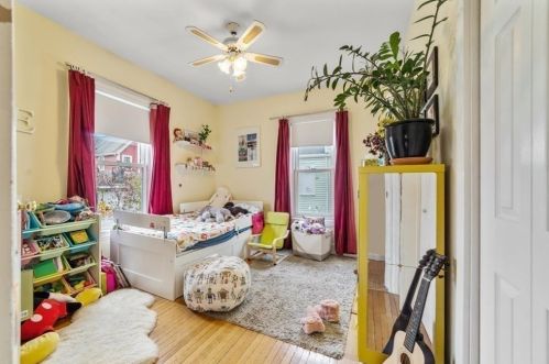 64 Brk Ave, Newton MA 02460-1508 exterior