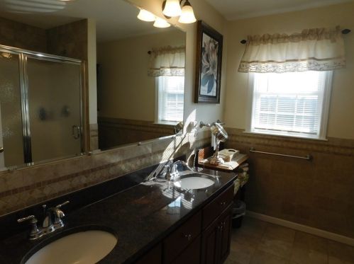 16 Pierce Rd, Sutton MA 01590-2909 exterior