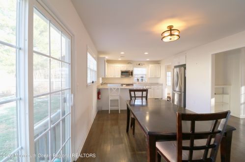 102 Amelia Cir, Little Silver NJ  07739-1442 exterior