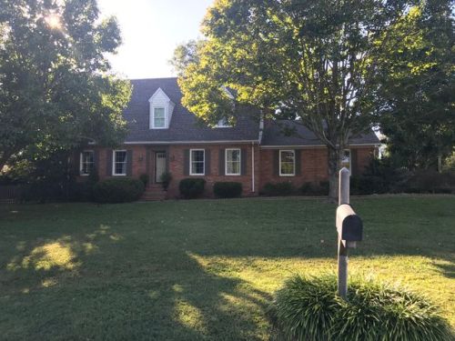 128 Essex Pl, Hopkinsville, KY 42240-1232