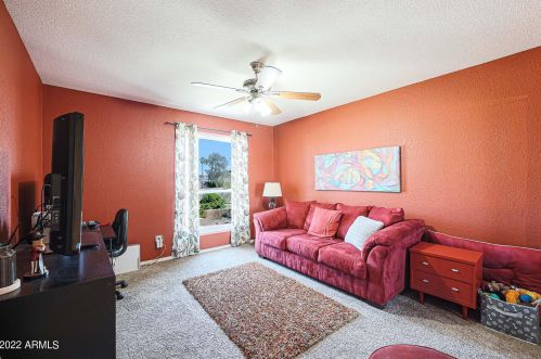 10602 25th Pl, Phoenix AZ 85008-3518 exterior