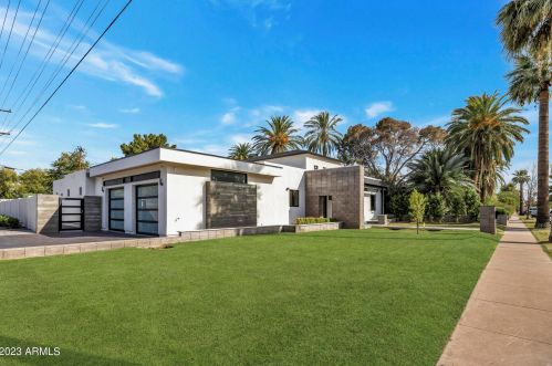 2053 37 Pl, Phoenix AZ 85050-8309 exterior