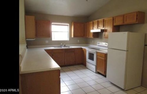 3852 88th Ln, Phoenix AZ  85037-2300 exterior