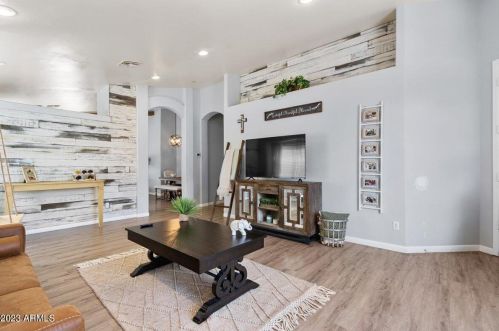 19828 14th Pl, Phoenix AZ  85024-3658 exterior