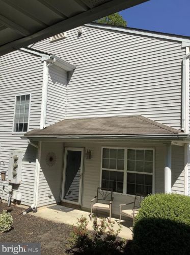 110 Pendragon Way, West Deptford, NJ 08051-2210