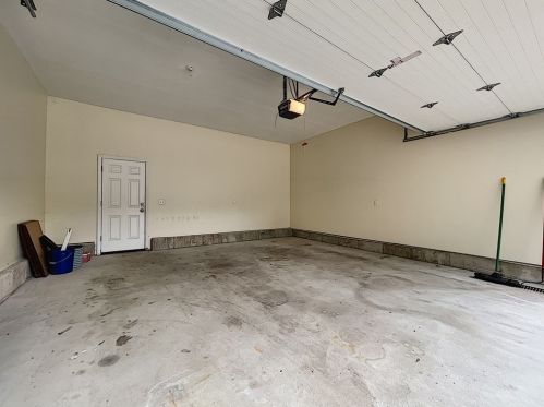 44 Berwyn St, South Hadley MA  01075-1802 exterior