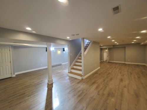 9 Parmenter Rd, Southborough MA exterior