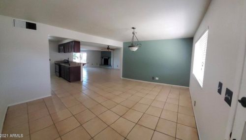 2520 Butler Dr, Phoenix AZ 85051-9020 exterior