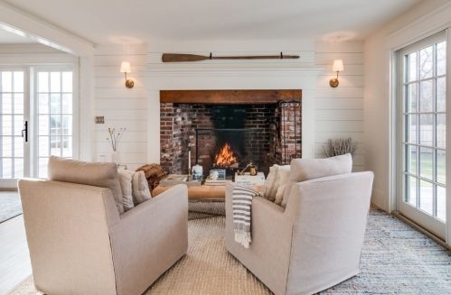 1 Normanstone Dr, Rockport MA  01966-1910 exterior