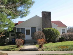 95 Elinor Rd, Newton, MA 02461-1848