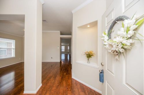 9006 Bonbrook Bnd Ln, Richmond TX 77469-4730 exterior