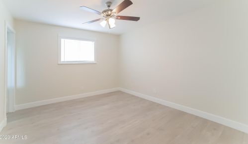 1313 Dunlap Ave, Phoenix AZ  85020-3025 exterior