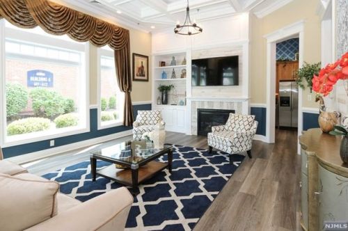 304 Freedom Ln, Belleville NJ 07109-5336 exterior