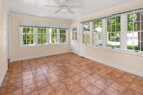 18 Stoddard Rd, Hingham MA 02043-2941 exterior