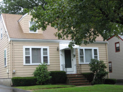 99 Cleveland St, Newton, MA 02465-1562