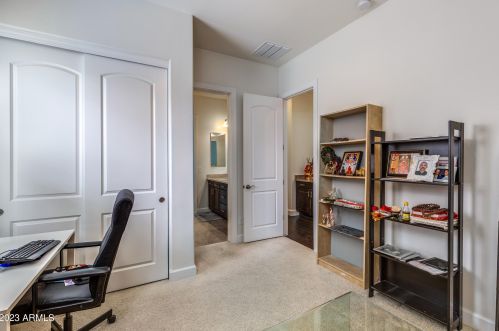 2923 Constance Way, Phoenix AZ 85042-7224 exterior