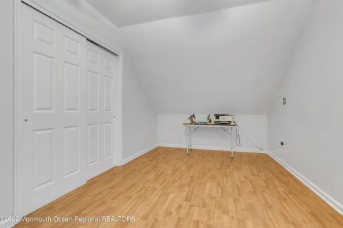 8 Bailey Ct, Jackson Twp NJ  08527-4459 exterior