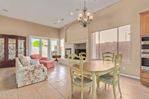 3308 Briarwood Ter, Phoenix AZ 85048-0152 exterior