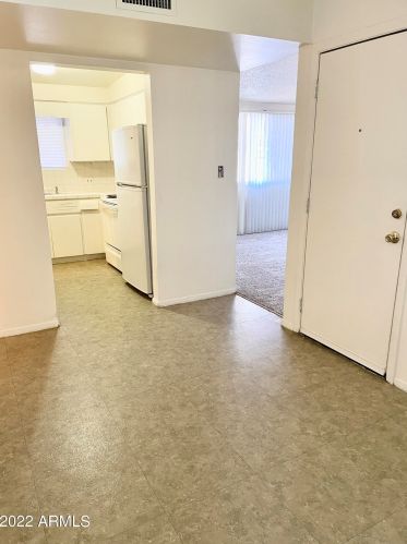 3729 Dunlap Ave, Phoenix AZ 85020-3025 exterior