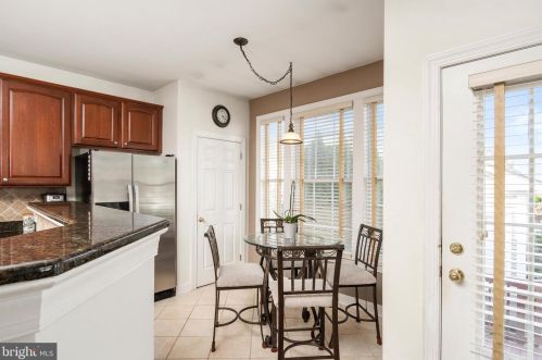 152 Burnet Cres, Trenton NJ 08691-4150 exterior