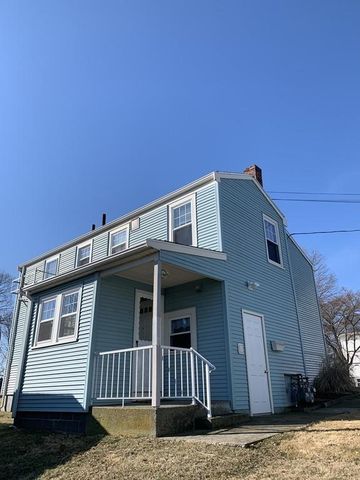 43 Westhill Ave, Fall River MA  02726-2817 exterior
