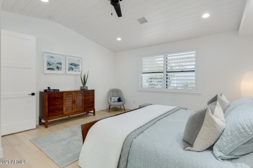 4013 49 Pl, Phoenix AZ 85018-2965 exterior