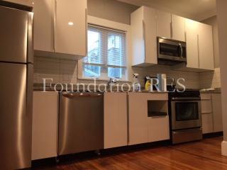 152 Langdon Ave, Watertown MA  02472-1403 exterior