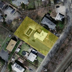 23 Johnson Pl, Newton MA  02466-1712 aerial view