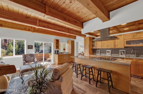 95 Aspen Dr, Park City UT 84098-5186 exterior