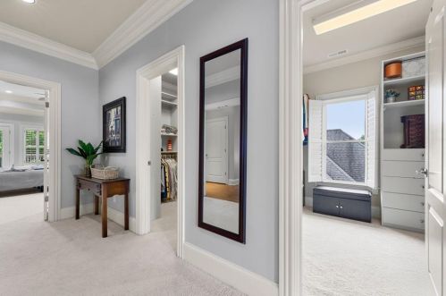 1789 Buckhead Vly Ln, Atlanta GA 30324-2795 exterior