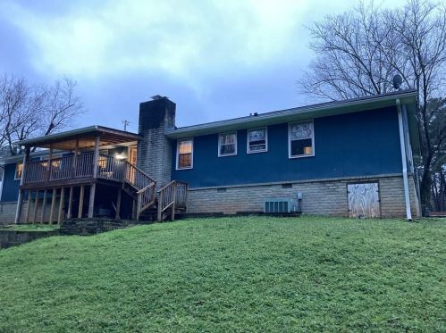 1345 Earle Ct, Conyers GA exterior