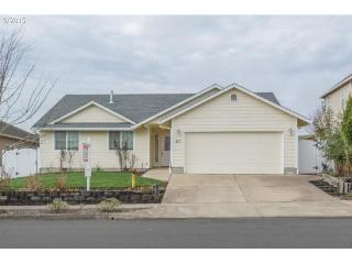427 Howard Dr, Mcminnville, OR 97128-9618