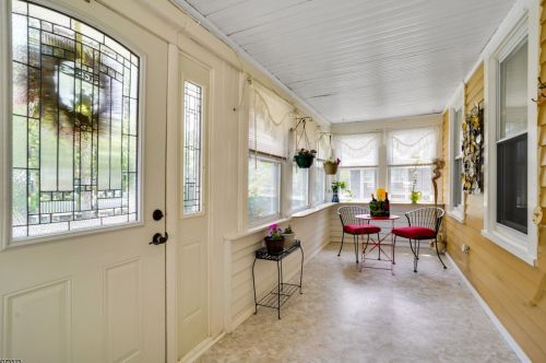 139 Delavan Ave, Belleville, NJ 07109-1645