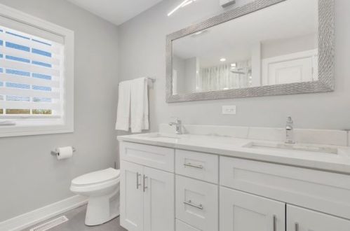 4131 Home Ave, Forest View IL 60402-1618 exterior