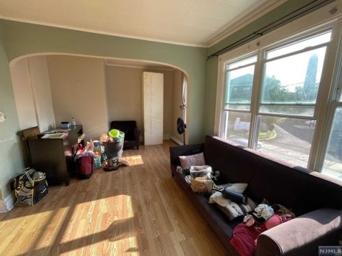 26 Schuyler Ave, Kearny NJ  07032-5929 exterior