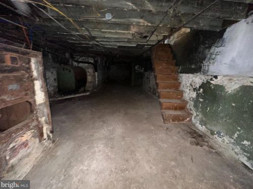 1822 20 St, Philadelphia PA 19140-1003 exterior