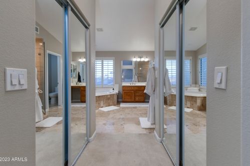 14025 44th St, Phoenix AZ  85032-5444 exterior