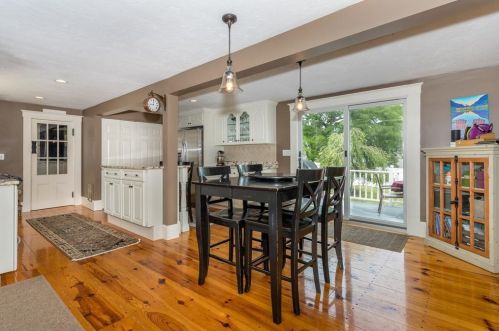 118 Messinger St, Canton MA 02021-3947 exterior