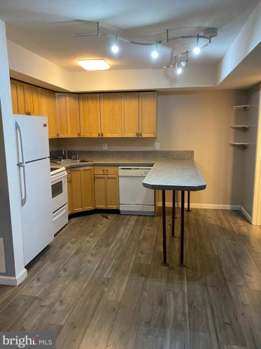 905 Berwyck Ct, Erial NJ  08081-2411 exterior