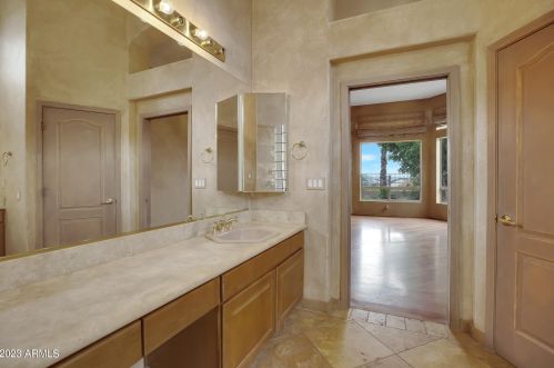 16249 4th St, Phoenix AZ 85020-2902 exterior