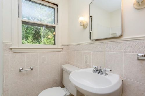 218 Western Cir, Montgomery MA 01085-3423 exterior