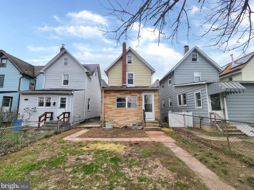 117 Maple Ave, West Deptford, NJ 08093-1136