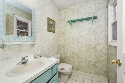 5 Blithewood Ter, Worcester MA  01604-3513 exterior