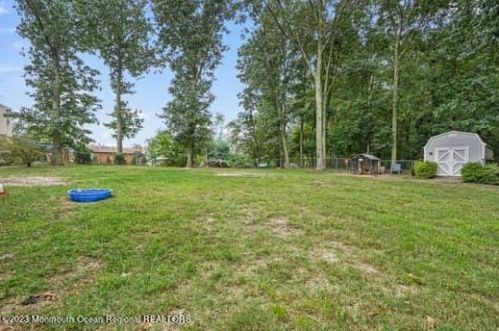 516 Declaration Ln, Jackson Twp NJ 08527-7777 exterior